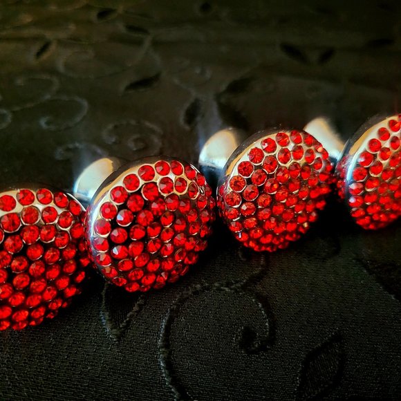 Four Gorgeous Red Rhinestone Cabinet Knobs - Excellent condition - Picture 1 of 5